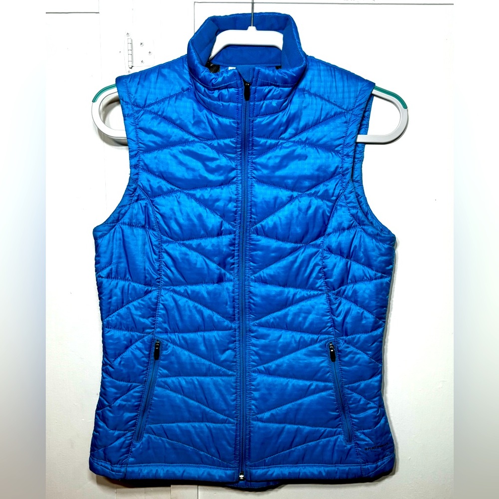 Columbia Omni-Shield electric blue vest
